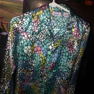 Women’s Wrangler Western Shirt. Button Down.